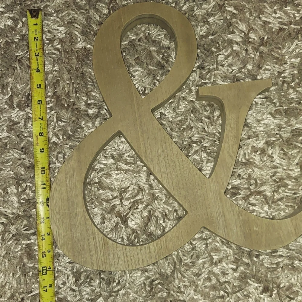 Wall decor - & - Picture 8 of 11